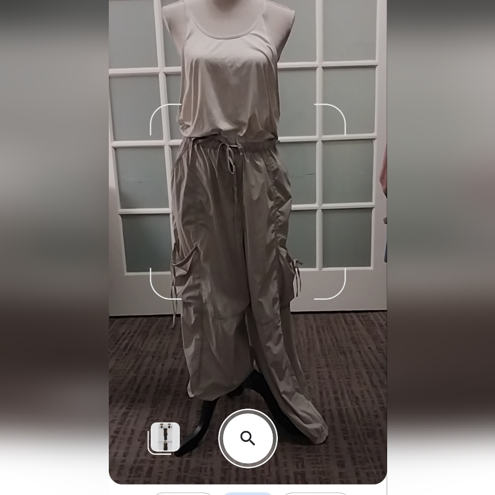 Sold Chic Free People jumpsuit - Picture 10 of 11